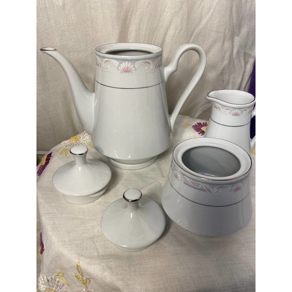 3 Piece Tea Set by Crown Ming Fine China, Tienshan Coquille pattern. Jian Shiang - Picture 3 of 14